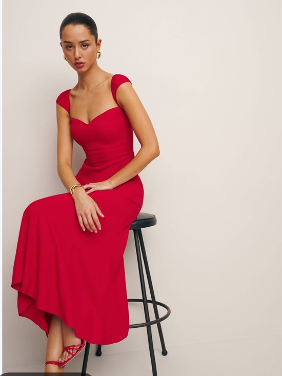 Reformation Dresses & Skirts - Reformation Red Sweetheart Midi Dress